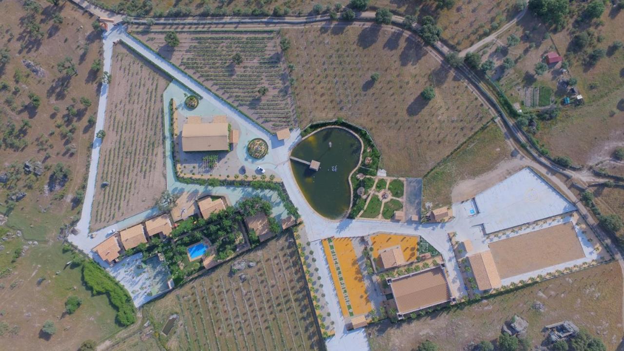 Hotel Complejo Rural La Paloma Arroyo de la Luz Esterno foto