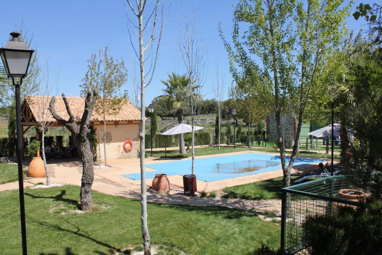 Hotel Complejo Rural La Paloma Arroyo de la Luz Esterno foto